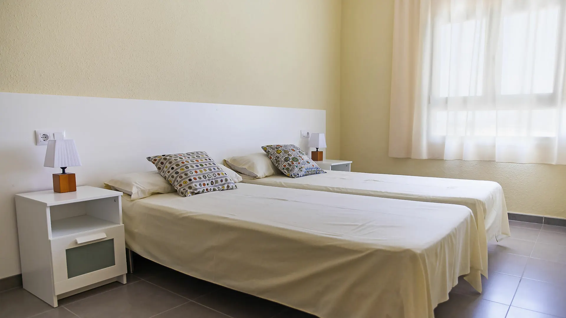 Rvapartaments Quijote L'Estartit Apartment