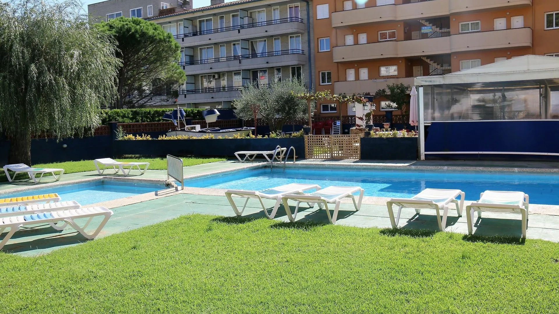 Rvapartaments Quijote L'Estartit Apartment